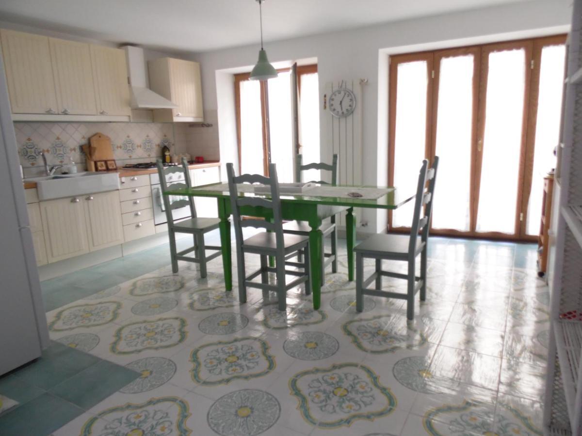 A Casa Di Monica Lägenhet Pozzuoli Exteriör bild
