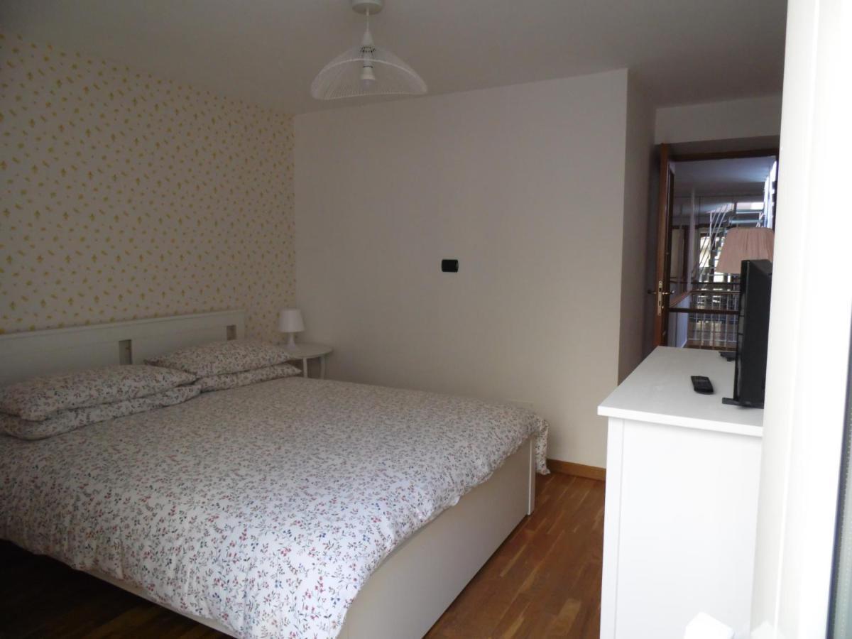 A Casa Di Monica Lägenhet Pozzuoli Exteriör bild
