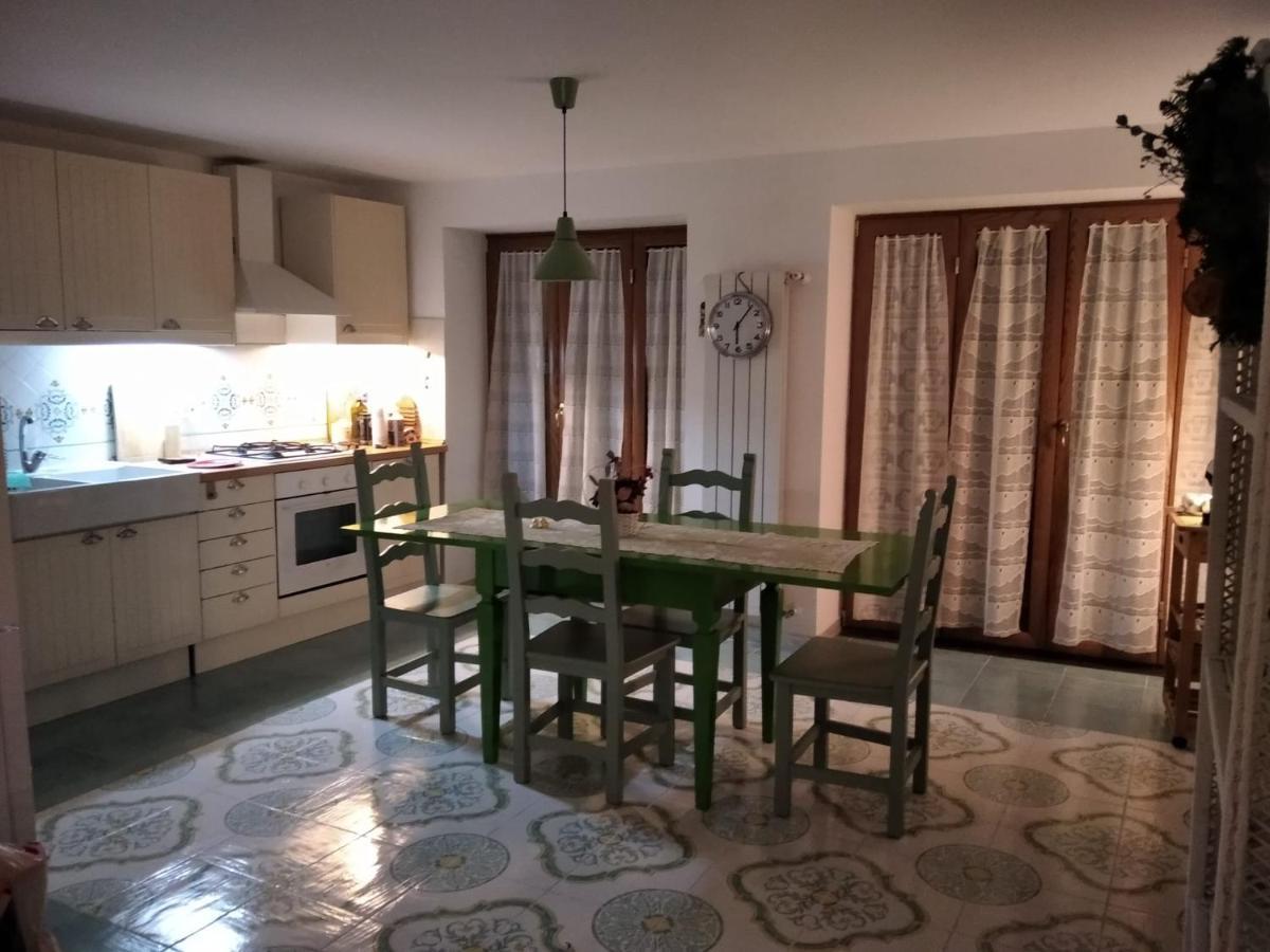 A Casa Di Monica Lägenhet Pozzuoli Exteriör bild