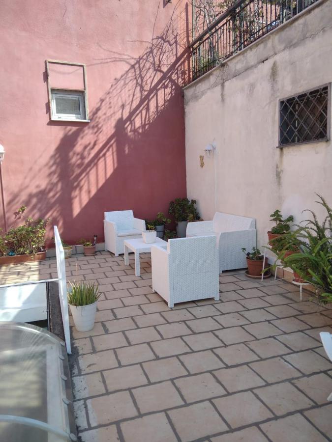 A Casa Di Monica Lägenhet Pozzuoli Exteriör bild