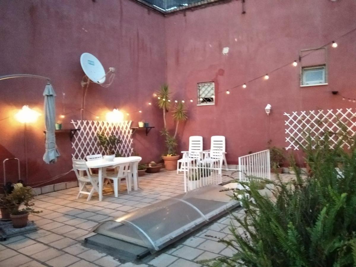 A Casa Di Monica Lägenhet Pozzuoli Exteriör bild